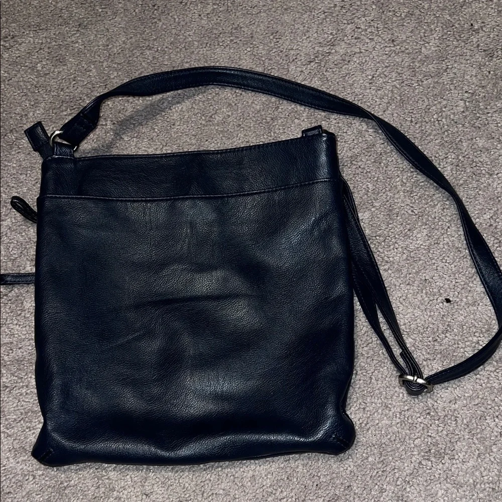 Elegant Dark Blue Leather Crossbody Bag - Picture 2 of 3